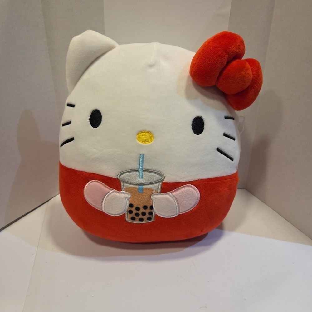 Squishmallows Hello‎ Kitty and Friends Drinking Boba Hello Kitty 9"